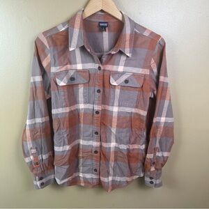 Patagonia Organic Cotton Plaid Flannel Button Up Women's Small